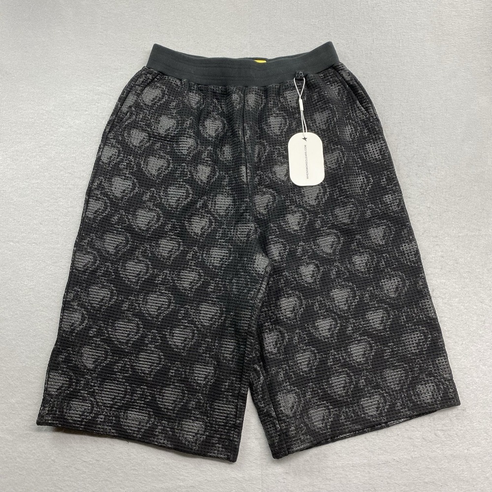 When Smoke Clears Short Mens Large Black Thermal Print Waffle Knit Streetwear